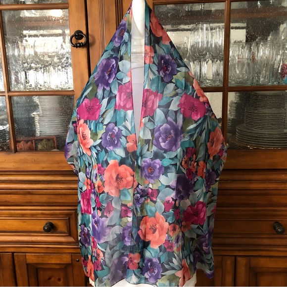 EUC Floral Rectangular Scarf - Picture 2 of 4